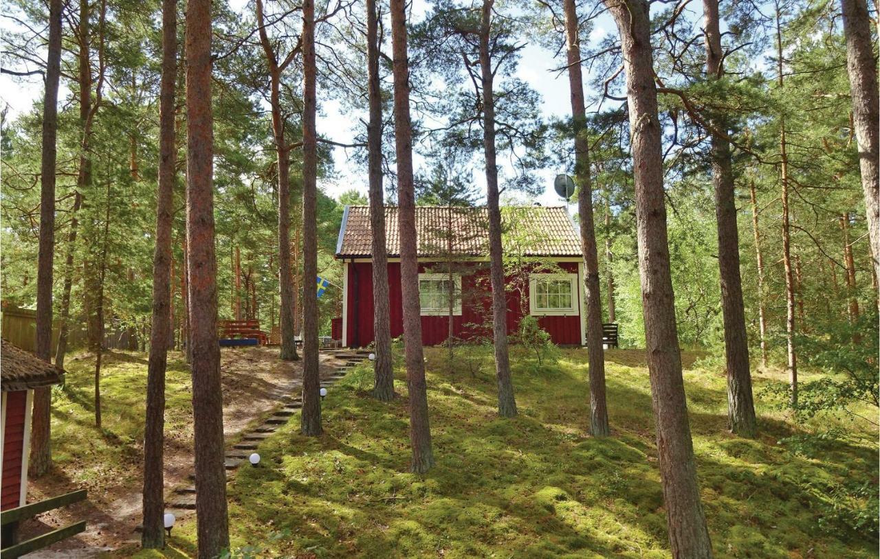 Stunning Home In Yngsjoe With Wifi Luaran gambar